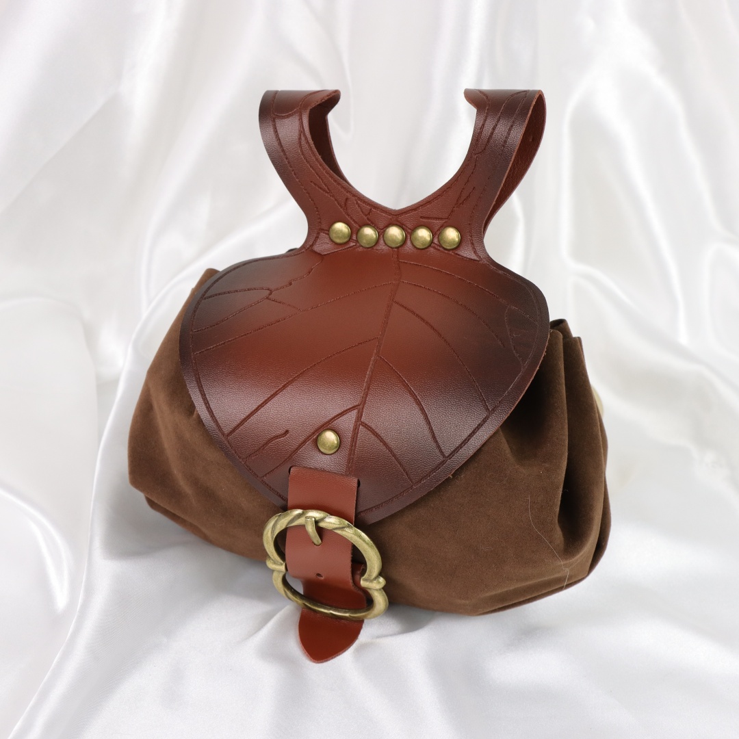 Halloween Medieval Leaf Shape  - Costumes recension och pris